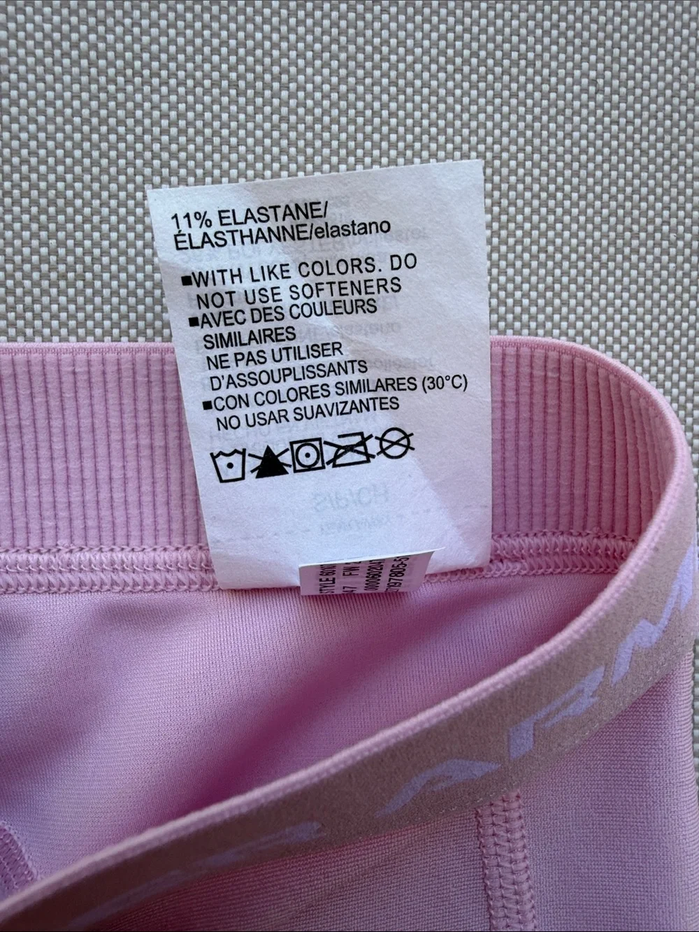Under Armour HEATGEAR Light Pink Women’s Performance Bike Shorts